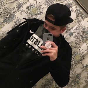 Meet your Posher, Cooper